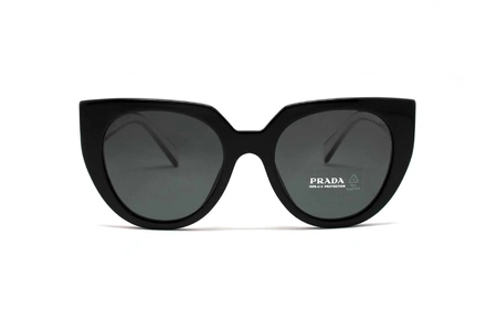 عینک آفتابی زنانه پرادا فریم کائوچویی پروانه ای مشکی با دسته های مشکی سفید و عدسی دودی - عکس از زاویه روبرو