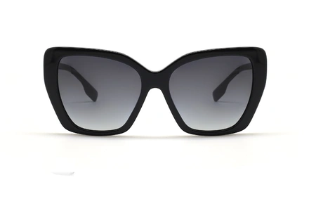 عینک آفتابی زنانه بربری فریم کائوچویی پروانه ای مشکی و عدسی دودی طیف دار - عکس از زاویه روبرو