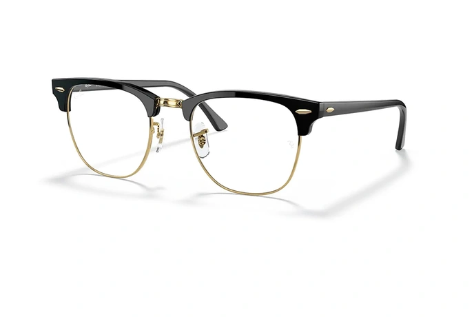 عینک آفتابی ری بن فریم کلاب مستر کائوچویی فلزی رنگ مشکی براق و فلز طلایی و عدسی بی رنگ بلو لایت و uv400 - عکس از زاویه سه رخ