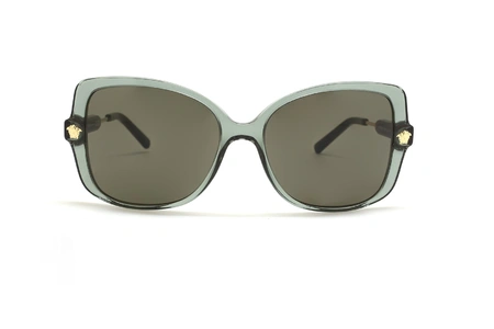 عینک آفتابی زنانه ورساچه فریم کائوچویی پروانه ای رنگ سبز شیشه ای و عدسی سبز - عکس از زاویه روبرو