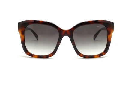 عینک آفتابی پلیس زنانه فریم کائوچوی مربعی رنگ قهوه ای هاوانا عدسی دودی طیف دار - عکس از زاویه روبرو