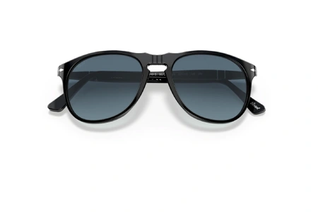 عینک آفتابی پرسول - مشکی با عدسی آبی طیف دار - عکس از زاویه روبرو