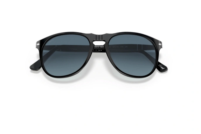 عینک آفتابی پرسول - مشکی با عدسی آبی طیف دار - عکس از زاویه روبرو