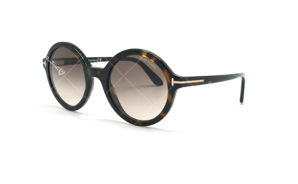عینک آفتابی گرد Tom Ford - عکاسی وحدت - زاویه سه رخ