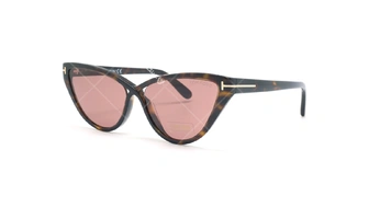 عینک آفتابی گربه ای تام فورد - TOMFORD TF740- عکاسی وحدت - عکس زاویه سه رخ