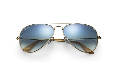 عینک آفتابی مدل خلبانی ری بن - بدنه طلایی رنگ - عدسی آبی طیف دار - زاویه دسته بسته