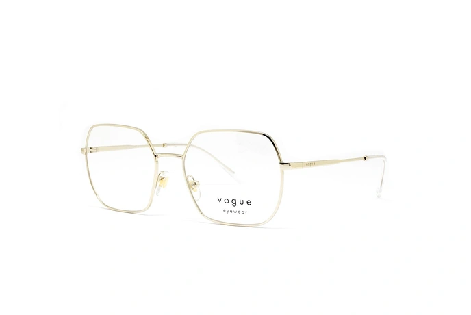 عینک طبی فلزی وگ فریم مربعی رنگ طلایی - عکاسی وحدت - عکس از زاویه سه رخ