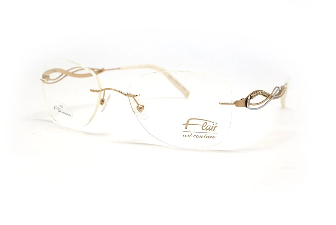 عینک طبی زنانه FLAIR فریم گریف دسته ها طلایی نگین کاری شده شبیه به گیس - عکس از زاویه سه رخ