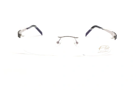 عینک طبی فلر فریم گریف دسته ها نقره ای مشکی حدقه شبه مربعی - عکس از زاویه روبرو