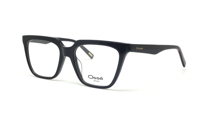عینک طبی مربعی کائوچویی اوسه - فریم مشکی - عکس از زاویه سه رخ