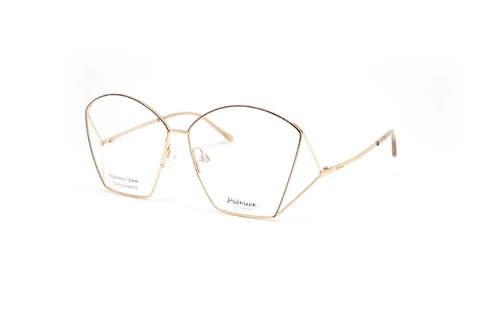 عینک طبی زنانه هیکمن فریم پروانه ای، محل اتصال دسته ها و حدقه مثلثی شکل - عکس از زاویه سه رخ