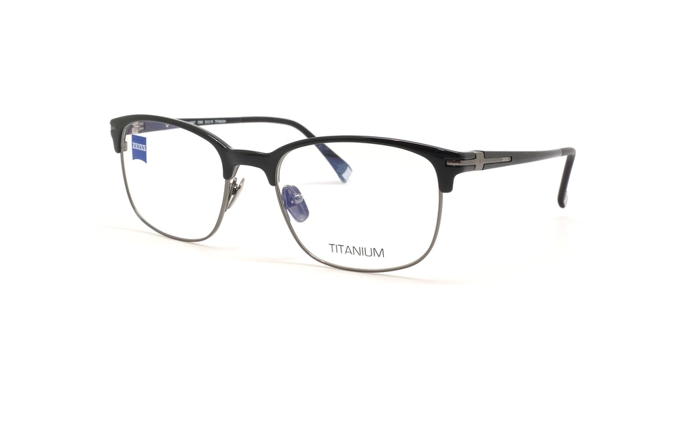 عینک طبی تیتانومی کلاب مستر زایس - ZEISS ZS30007 - عینک وحدت - عکس زاویه سه رخ