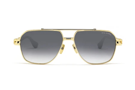 عینک آفتابی مردانه دیتا تیتانیومی با بدنه طلایی و عدسی دودی سایه روشن - زاویه روبرو