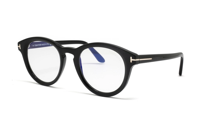 عینک طبی گرد کائوچویی مشکی تام فورد اصل - زاویه سه رخ
