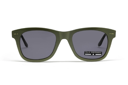 عینک آفتابی ایتالیانو ایندیپندنت کائوچویی سبز رنگ با عدسی دودی - عکس از زاویه روبرو