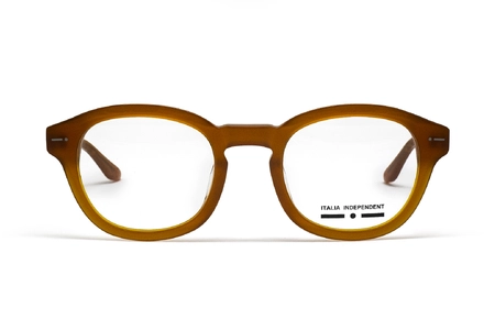 عینک طبی ایتالیانو ایندیپندنت با بدنه کائوچویی قهوه ای -عکس از زاویه روبرو