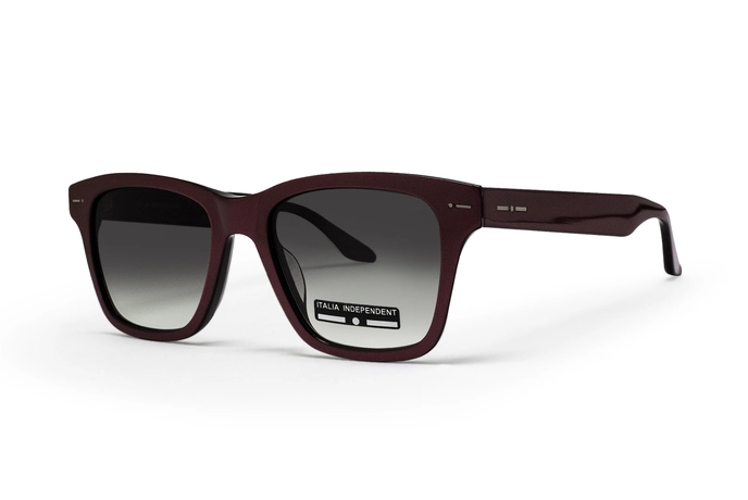 عینک آفتابی ایتالیانو ایندیپندنت کائوچویی بنفش رنگ با عدسی دودی طیف دار - عکس از زاویه سه چهارم رخ