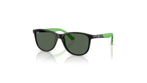عینک آفتابی کودک و نوجوان ریبن RayBan RJ9077 | Disney Pixar رنگ مشکی و سبز با عدسی سبز - زاویه سه‌رخ