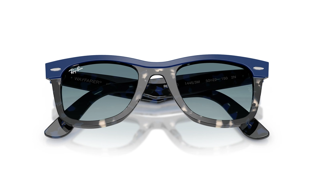 عینک آفتابی ویفرر ریبن RayBan RB2240 رنگ طوسی هاوانا با ابرویی آبی و عدسی آبی طیف دار -زاویه بالا