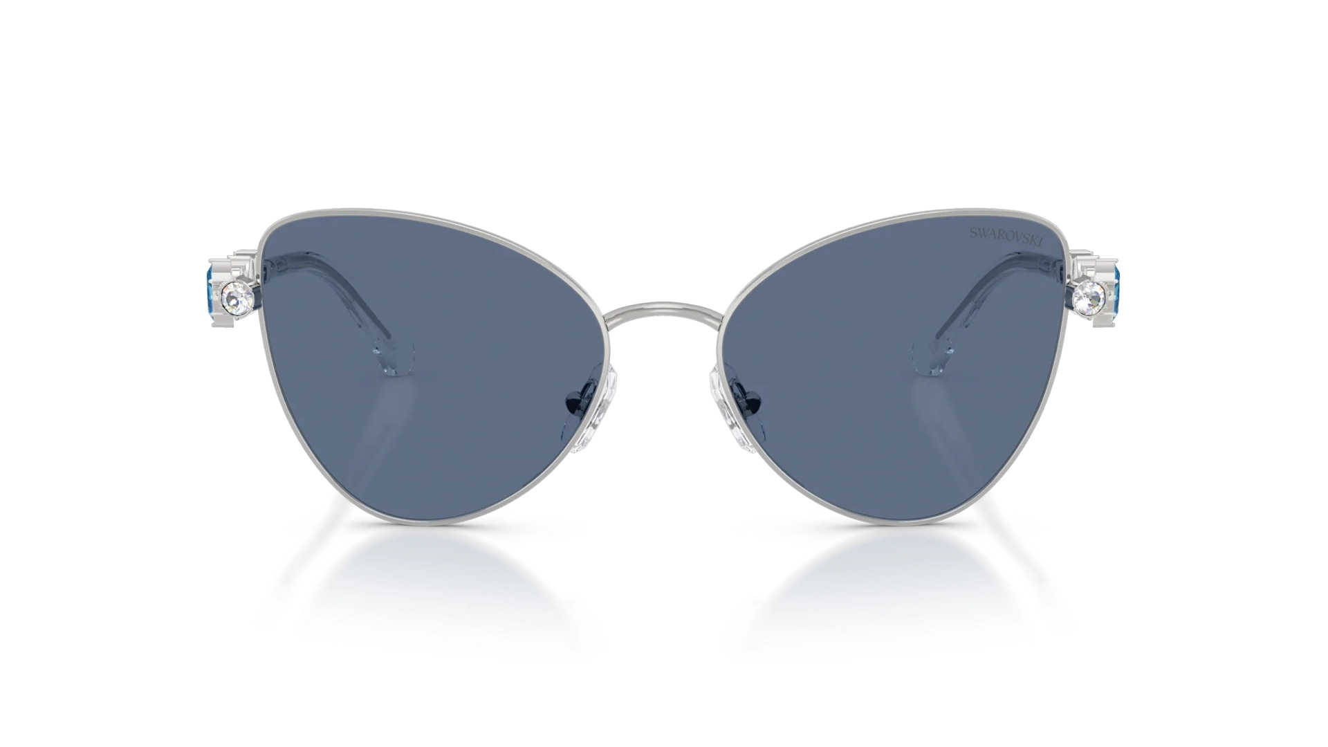عینک آفتابی زنانه سواروسکی مدل Swarovski SK7034S با فریم نقره‌ای، عدسی آبی و کریستال‌های آبی و سفید - زاویه روبرو